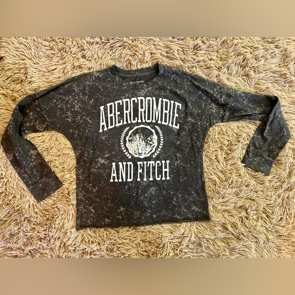 💜3 for $30 Sale/Abercrombie & Fitch Shirts - Picture 2 of 3